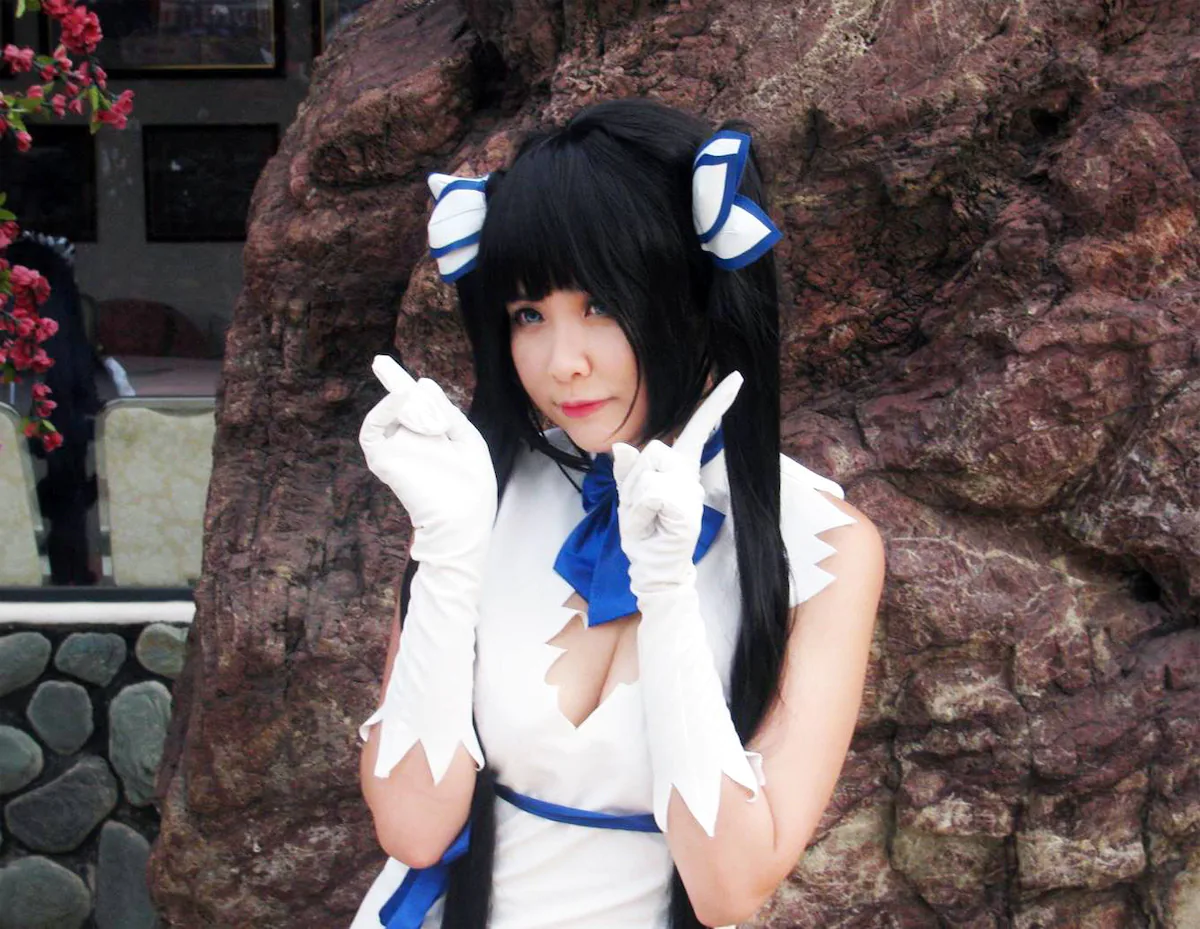 Hana Bunny – Hestia